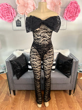 Load image into Gallery viewer, Focus On Me Lace Pant Set
